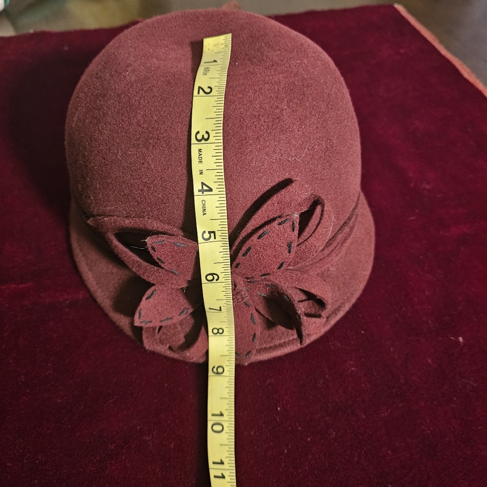 Delux Vintage Style Felt Womens Hat Floral Detail Burgundy 20s 30s 40s - Picture 4 of 13